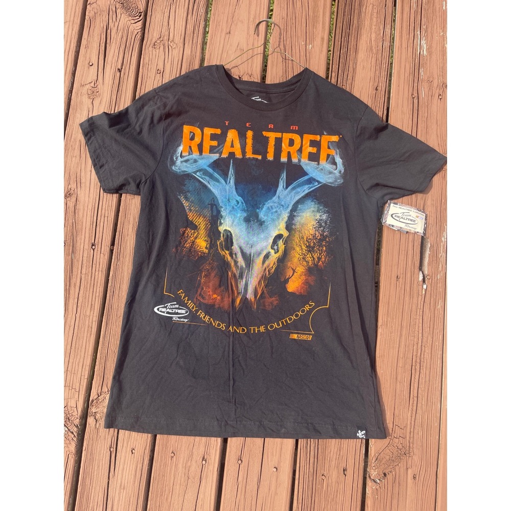Team Realtree‎ Family Friends Outdoors NASCAR Deer Skull Graphic T-Shirt